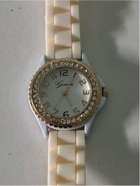Women's Geneva Cream Gold Rhinestone Watch One Size